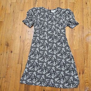 Anthropologie Velvet By Graham Spencer  Dress Size S Floral Short Sleeve Mini Sh